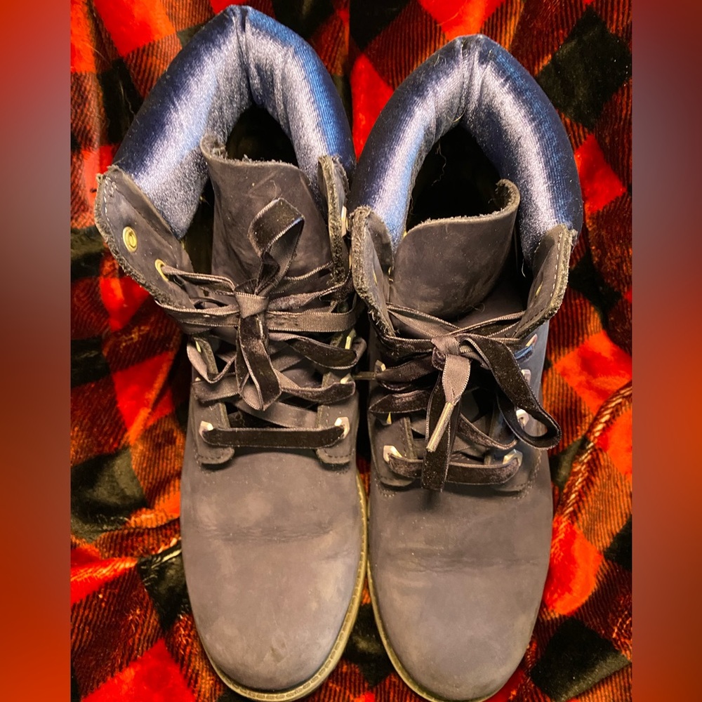 Timberlands - image 2